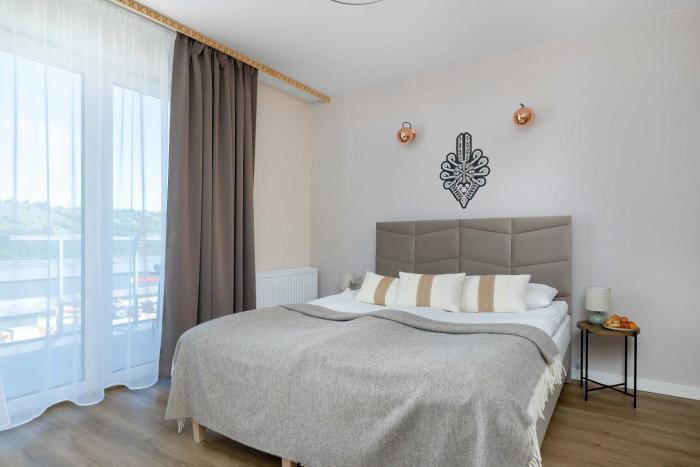 Comfortable Studio with Balcony & SPA Zone by Noclegi Renters