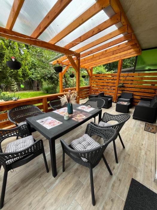 Elina Visszavár-Lak Apartman
