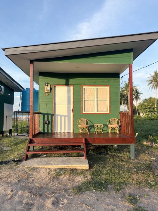 Chalet Pantai Kampung Tanjong Aru Menumbuk