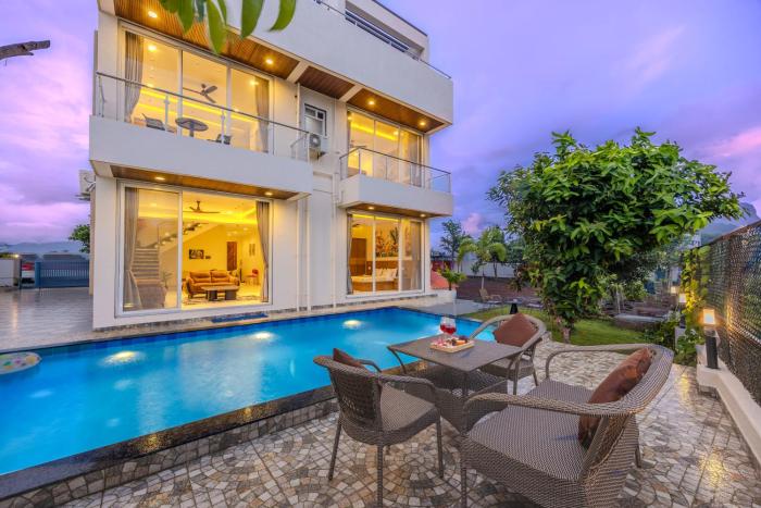 ELIVAAS Signature SK Villa 4-BHK Retreat with Private Pool, Sit-Out Views, Near Korigad Fort