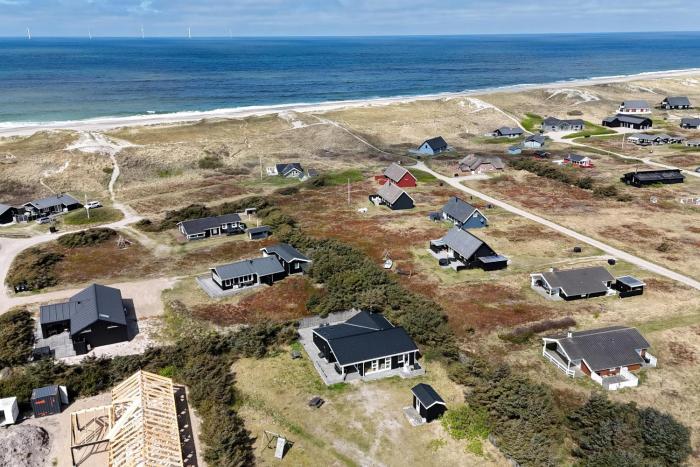 Updated Holiday Home Near North Sea Sj-111