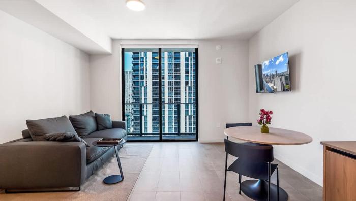 Stunning Studio in 501 Residences - Miami - Pool