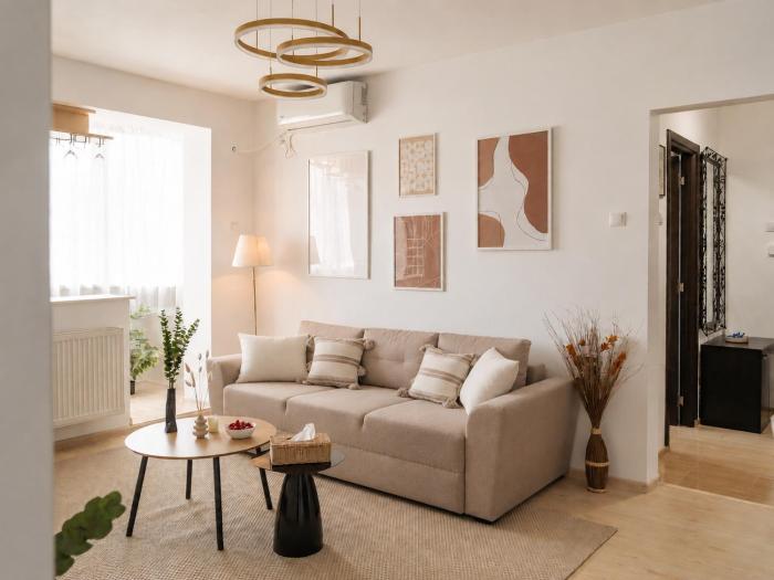 Azoria Stay Near IOR Park and Nicolae Grigorescu Metro Station