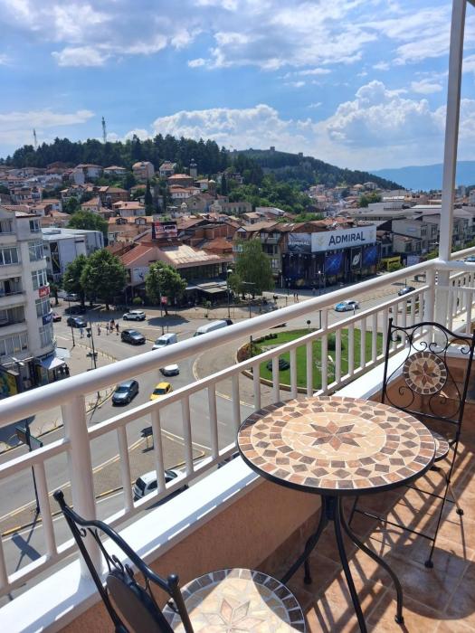 Queens Apartment Ohrid