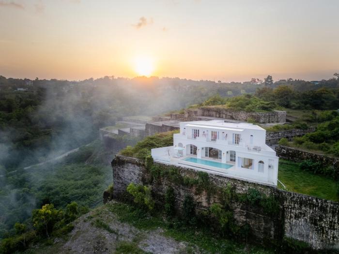 Bali Sanctuary Ungasan - 4BR Villa With Ocean View