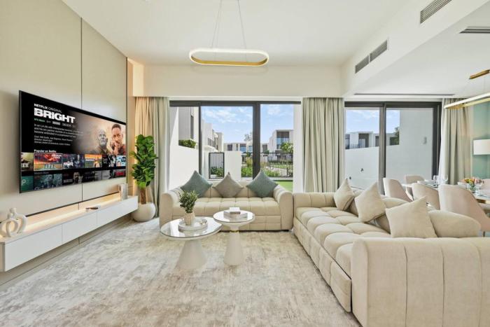 Elegant 4BR Villa, Private and Peaceful