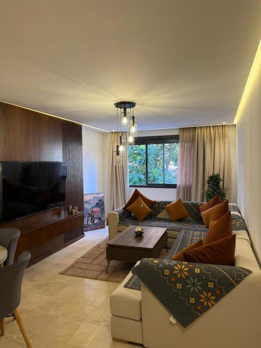 Cozy and Modern stay in Marrakech Heart of City
