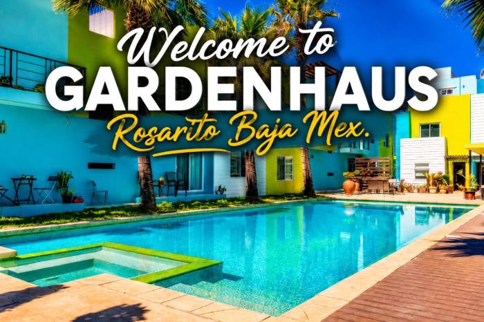 Rosarito pool & garden bar oXxo Farmacy