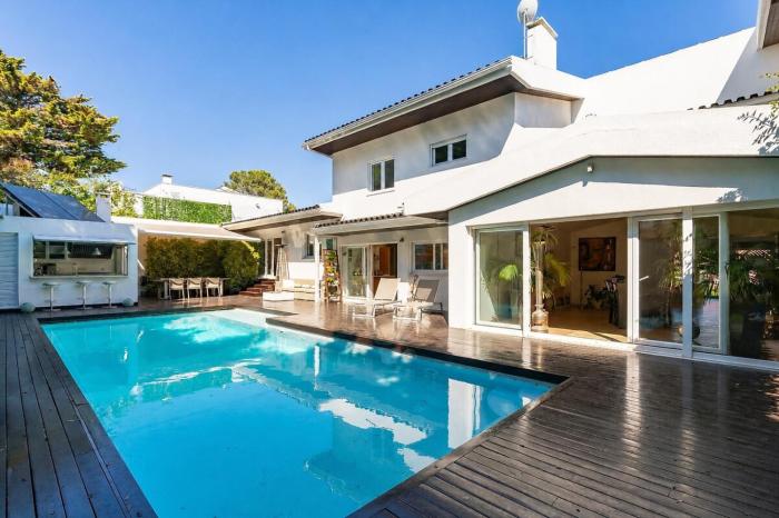 Villa SAKARTHA POOL, check host profile for book, Beach access