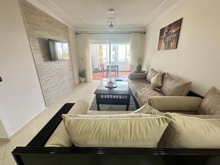 Apartment with sea view