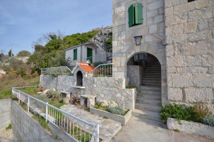 Apartments with WiFi Brela, Makarska - 27684