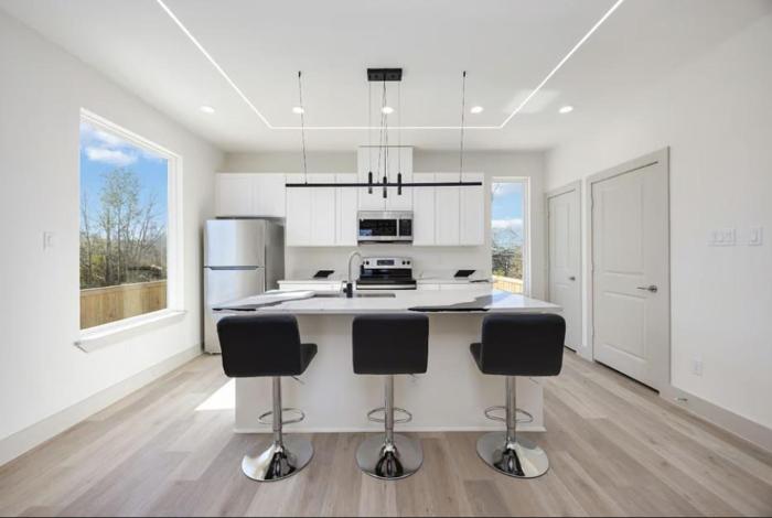 Hailey St Modern Townhome