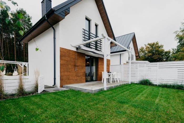 Large holiday home, sauna, jacuzzi