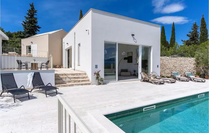 Beautiful Home In Skrip