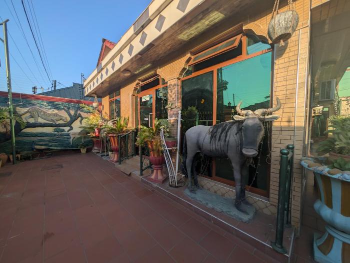 New Africa one inn