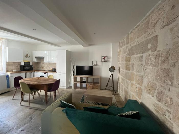 Appartement au calme plein centre historique