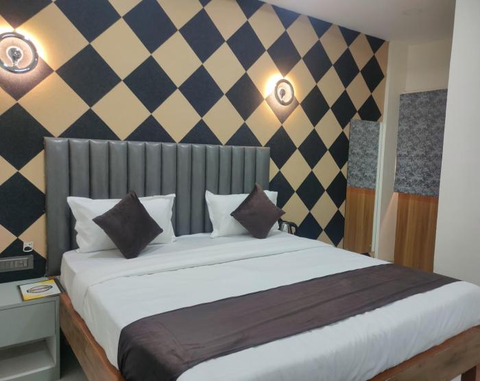 Hotel Abhijeet Inn
