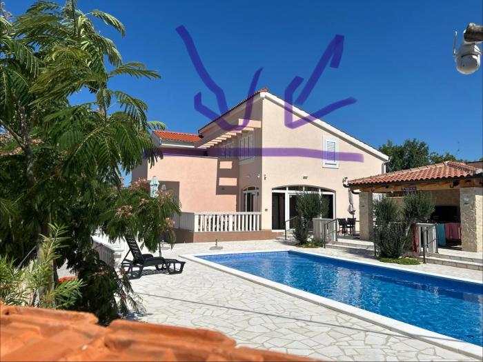 Holiday Apartment SUNNY LIFE in VILLA STELLA