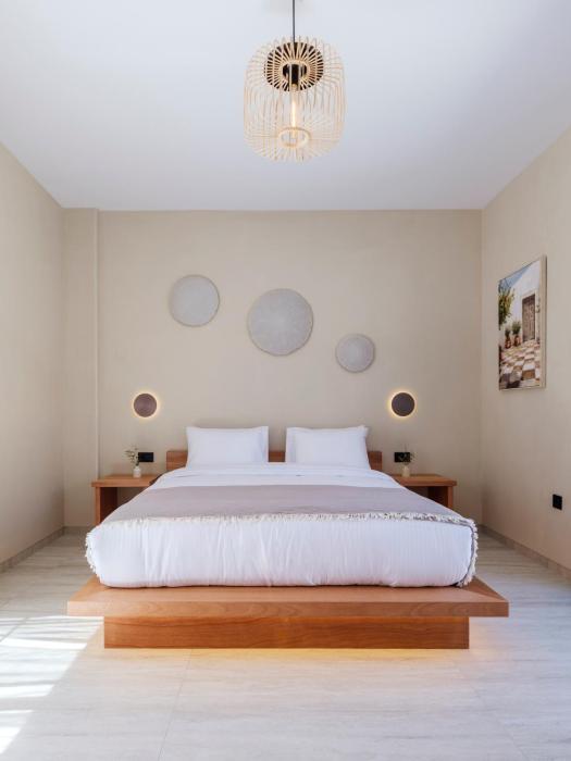 Vinara Retreat Suite