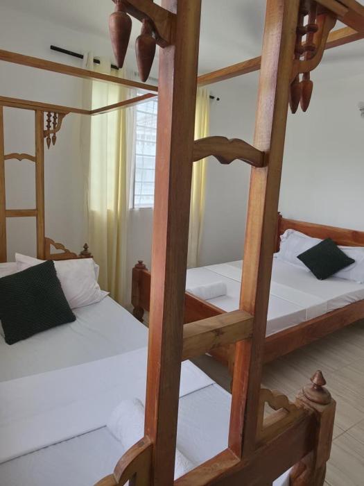 Watamu Plaza 2 Bed House