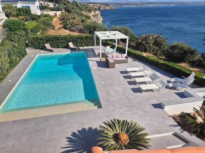 Splendida Villa con vista mozzafiato e piscina