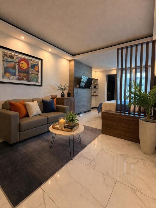 Absolute luxury in Equipetrol, with pool, rooftop, and gym