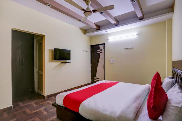 Hotel O Ashish Residency