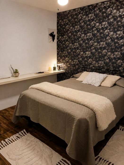 Cozy, compact and minimalist refuge