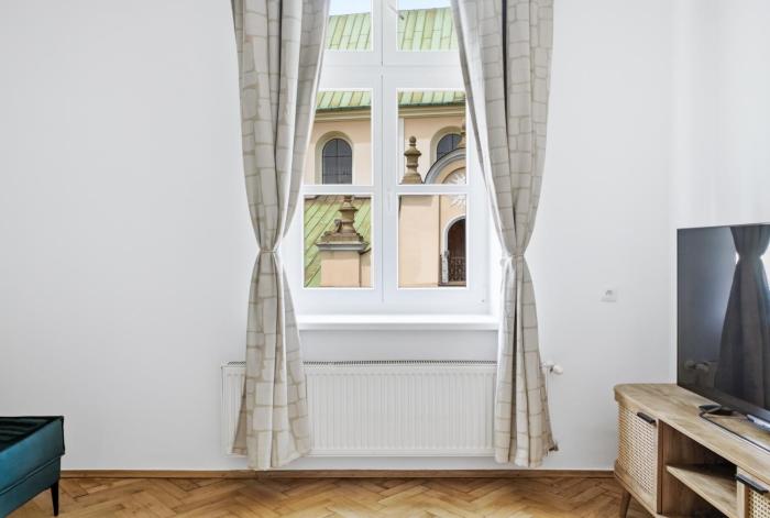 The Emerald Door Apt, 60 m2, 2 min to Main Square by Gio Loft