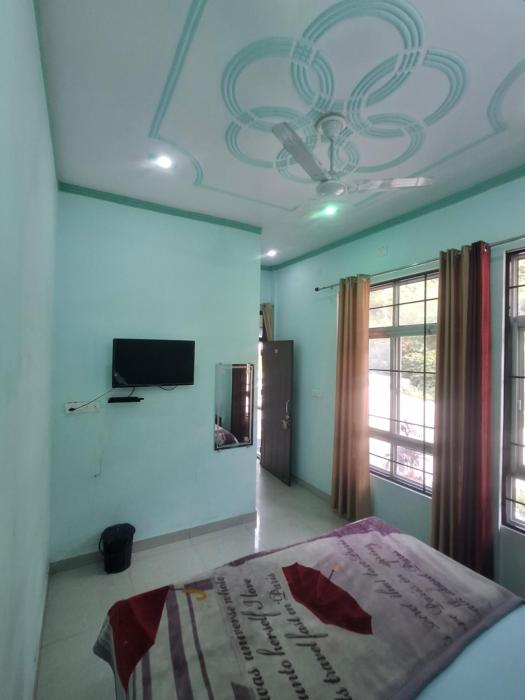 K C Hotel & Restaurant