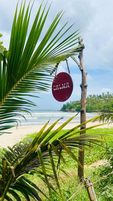 Calma Cafe - Surf, Stay and Yoga