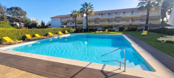 Apartment with Pool in Vilamoura – 53 m², 5 Guests