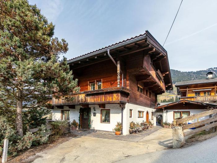 Beautiful Family Chalet in the heart of Inneralpbach