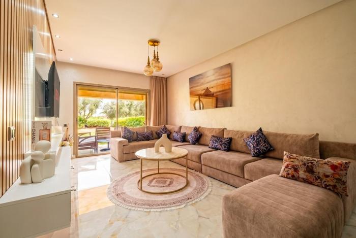 Luxury 3BD Pool Golf Course View