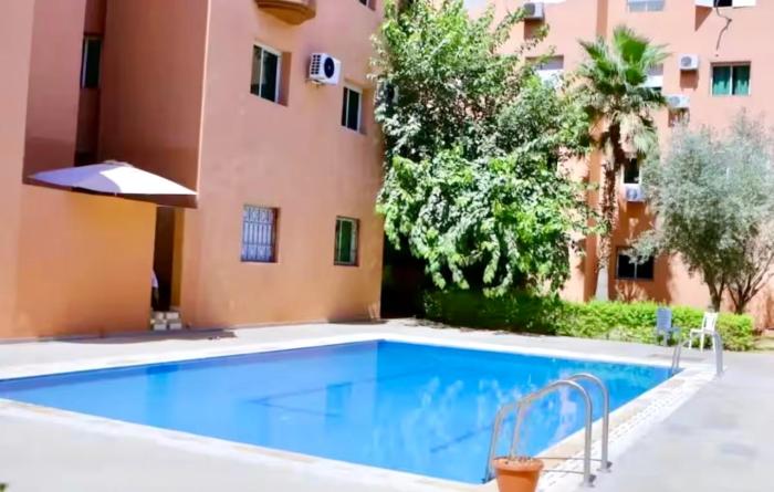 Appartement Moderne avec Piscine & Check-in Autonome