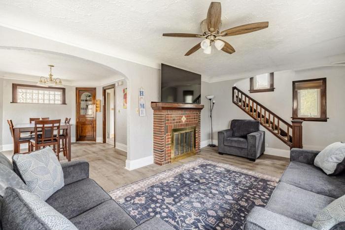 Haven 3-Bedroom by Euclid Beach