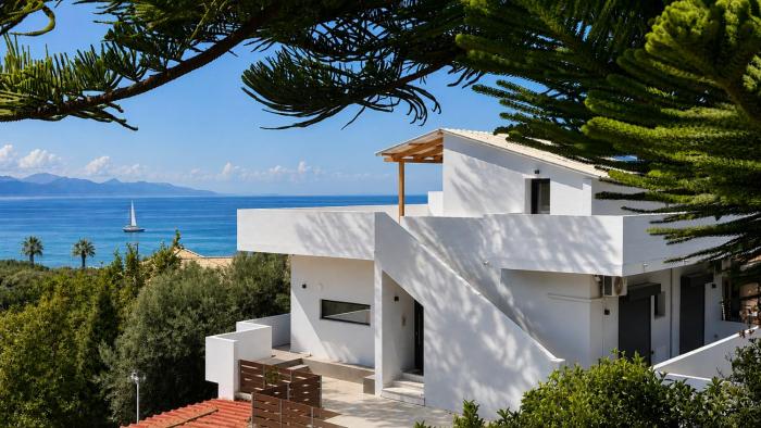 Citrus Loft at Xenios Avlais