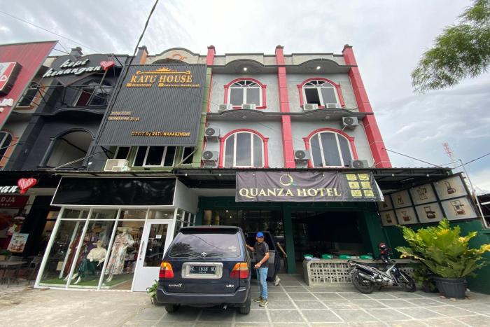 Collection O near Masjid Raya Baiturrahman formerly Quanza Hotel
