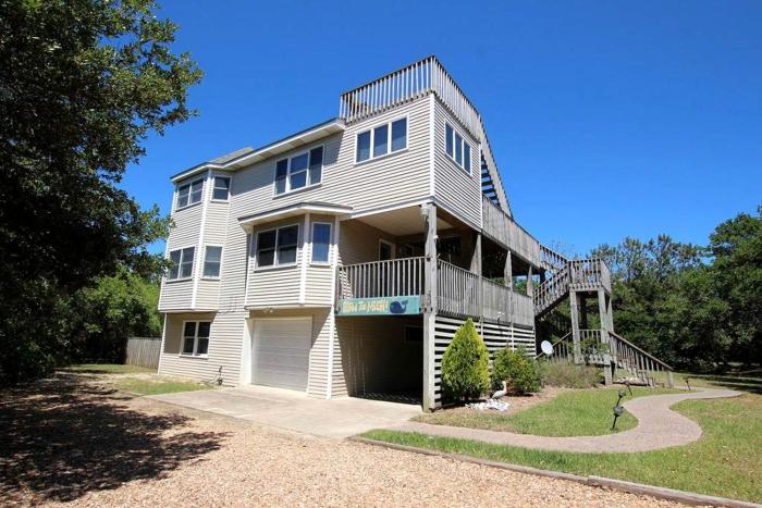 Corolla Beach Escape | 4BR Home with Deck & Jacuzzi Tub