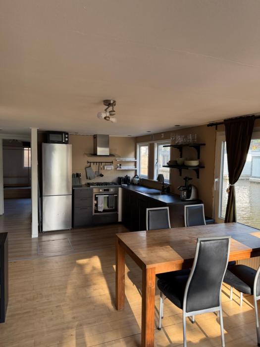 House boat Prinsengracht