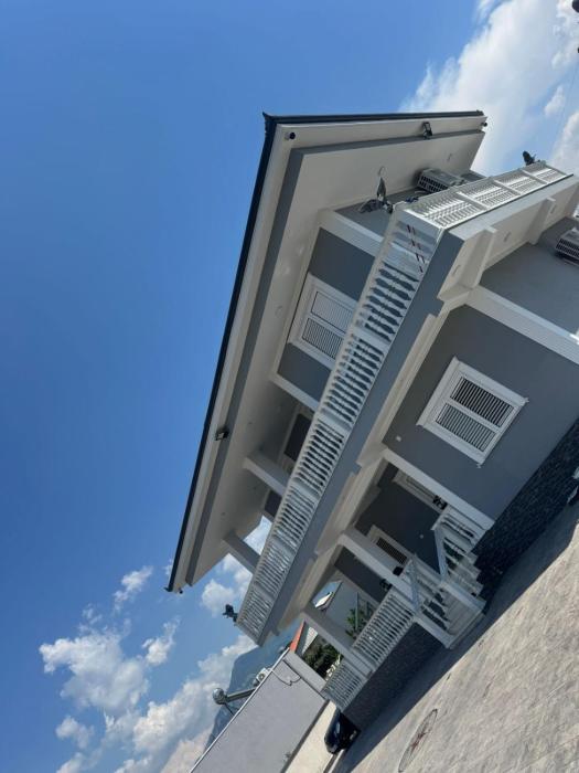 Vila Muhadri