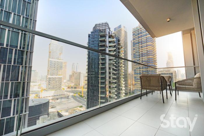 Skyline-View 2BR Linked to Dubai Mall Downtown