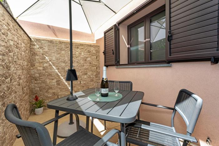 Perla DellEtna Holiday House