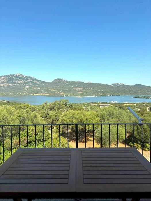 Porto Rotondo Costa Smeralda Sea-view apartment, residence with pool, tennis