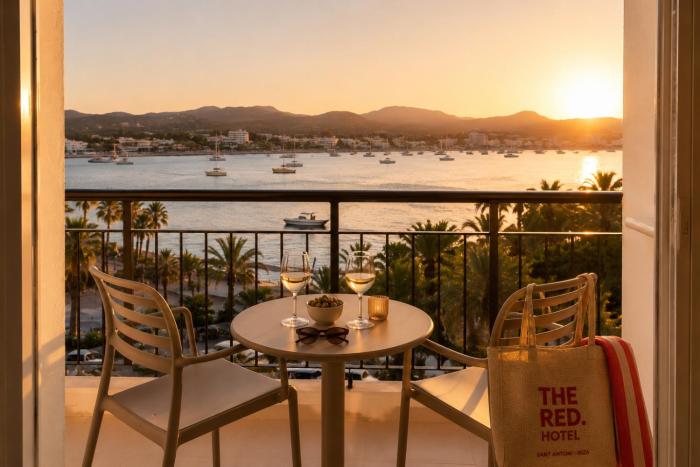 The Red Hotel - Adults Only