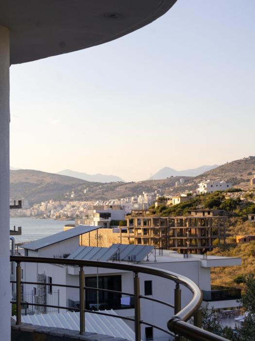 Elio Apartments