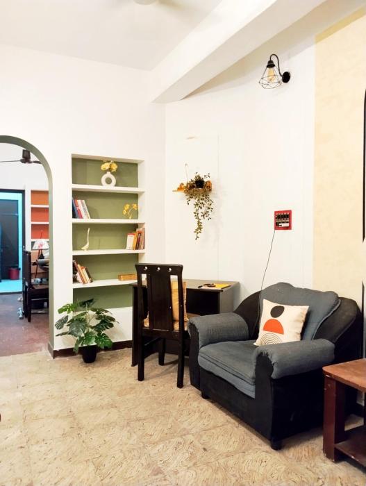 Boho 2BHK 2 km Rock Beack to 2km WhiteTown