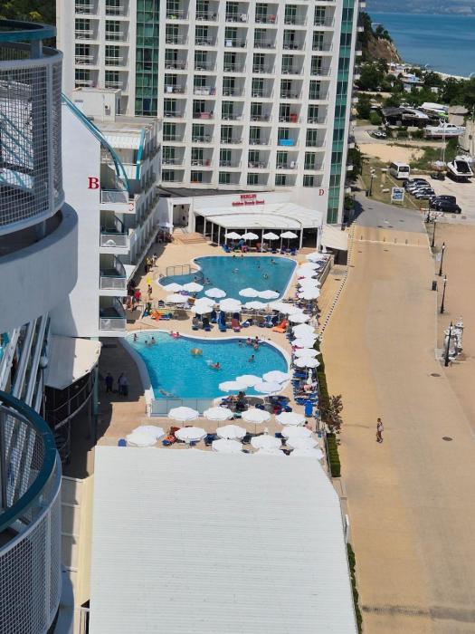 Direkt am Strand 2 Zimmer Apartment mit Panorama Meerblick