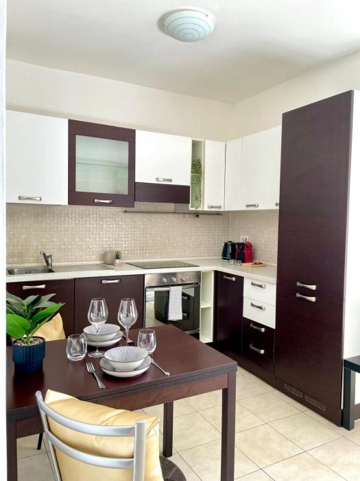 Monolocale moderno - Colazione Inclusa
