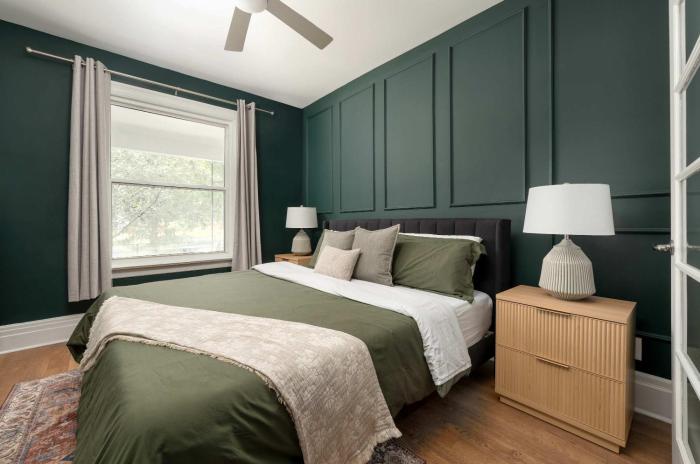 Private 2 Storey Home with 3BR-2BA by Queen West